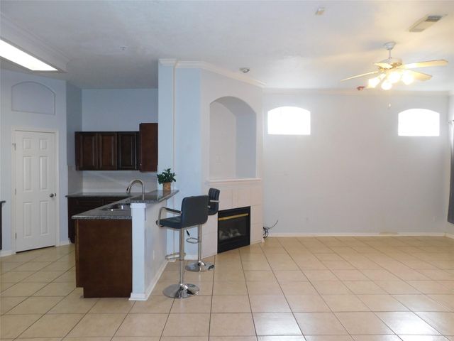 2710 Grants Lake Boulevard K1, Sugar Land, TX 77479