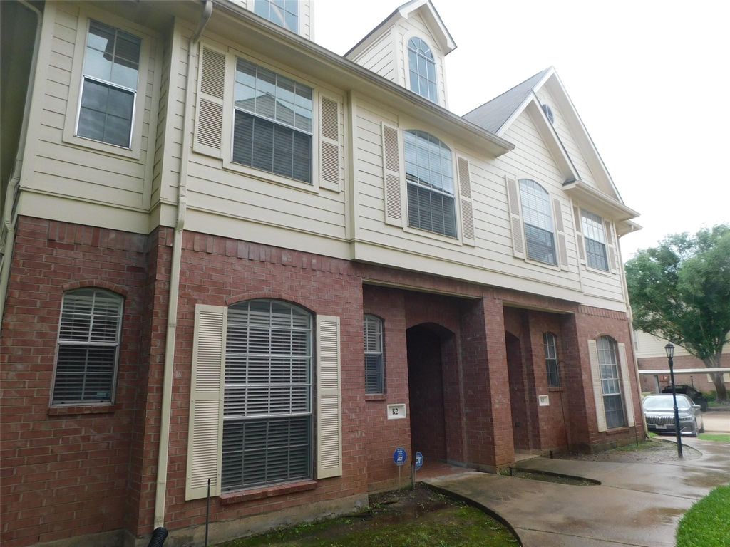 2710 Grants Lake Boulevard K1, Sugar Land, TX 77479