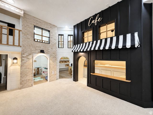10624 S SERENDIPITY WAY, South Jordan, UT 84009