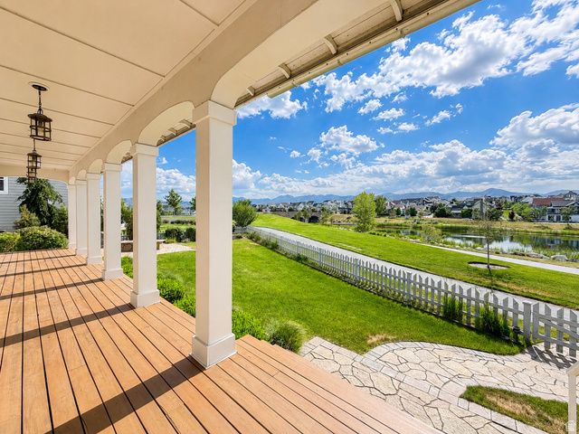 10624 S SERENDIPITY WAY, South Jordan, UT 84009