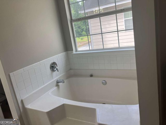 2848 Chilhowee Drive, Atlanta, GA 30331