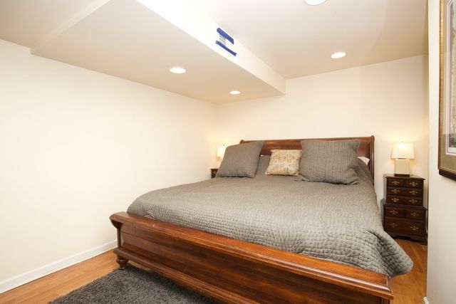 931 W NEWPORT Avenue GARDEN, Chicago, IL 60657