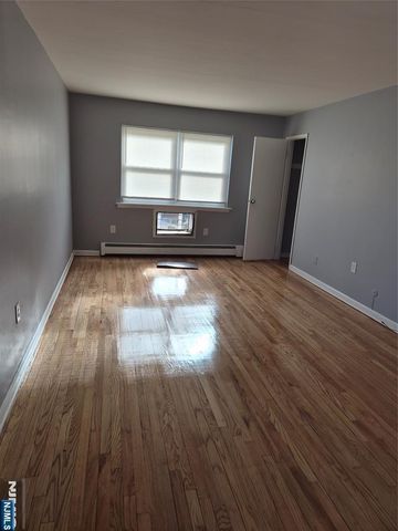 38-56 Hoover Avenue 12B, Passaic, NJ 07055