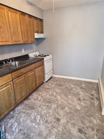 38-56 Hoover Avenue 12B, Passaic, NJ 07055