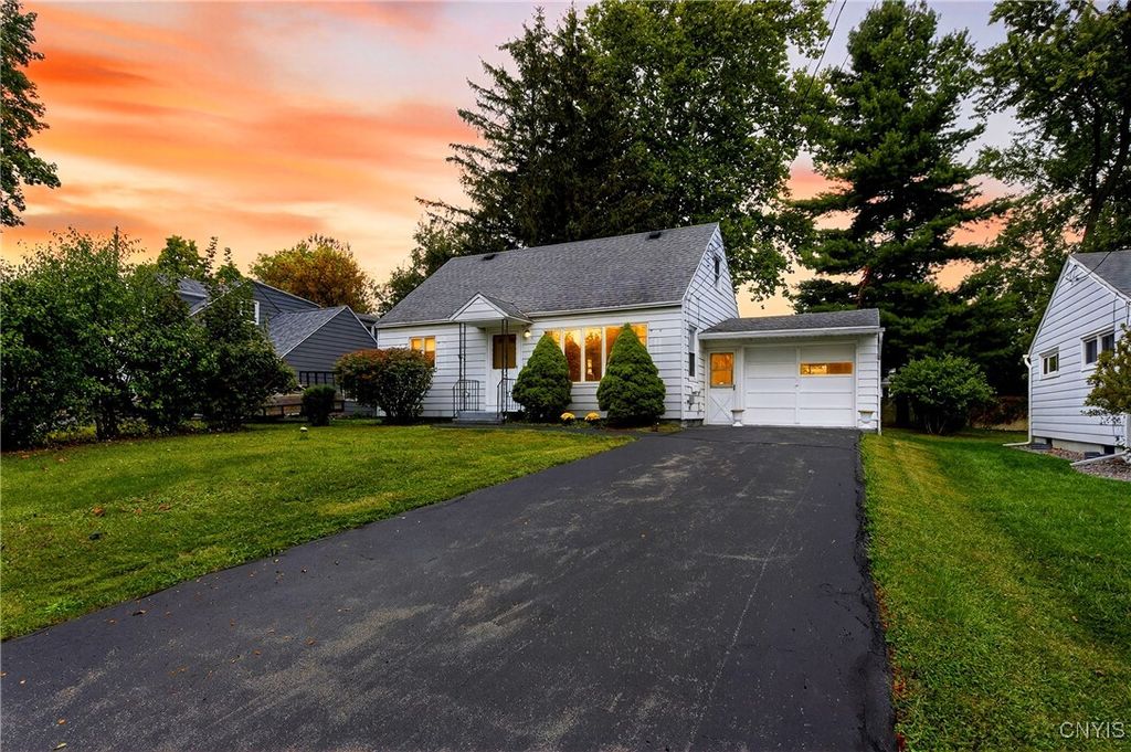 109 Davis Street, Manlius, NY 13057