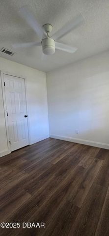 2526 Victory Palm Drive, Edgewater, FL 32141