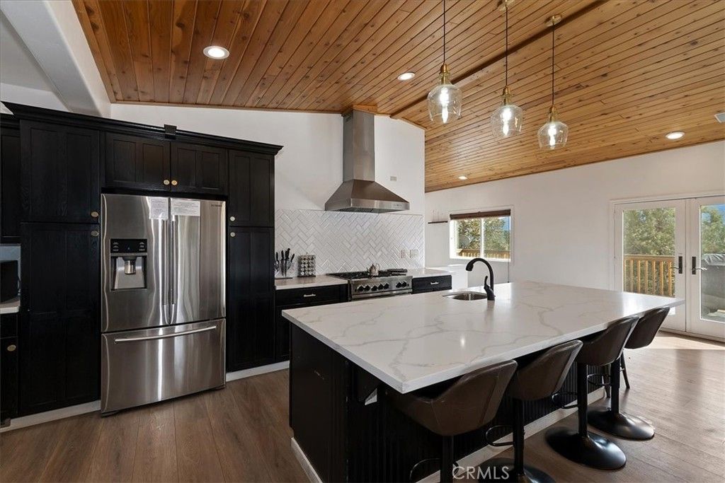 Image 16 of property listing at 1051 Mound, Big Bear City, CA 92314