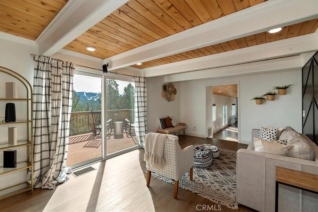 Image 20 of property listing at 1051 Mound, Big Bear City, CA 92314