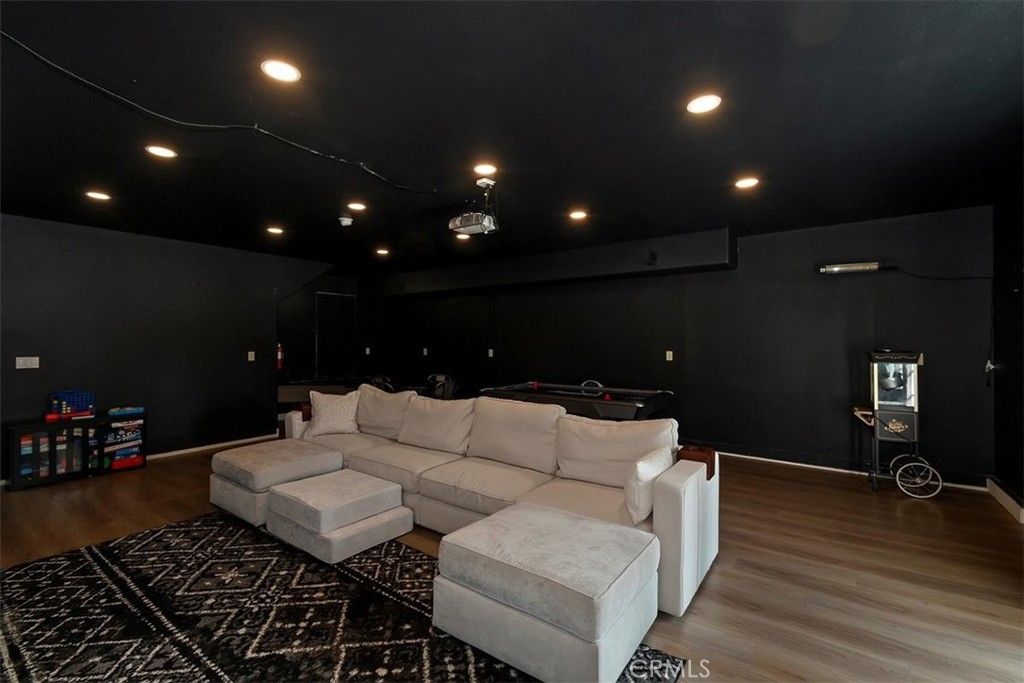 Image 36 of property listing at 1051 Mound, Big Bear City, CA 92314