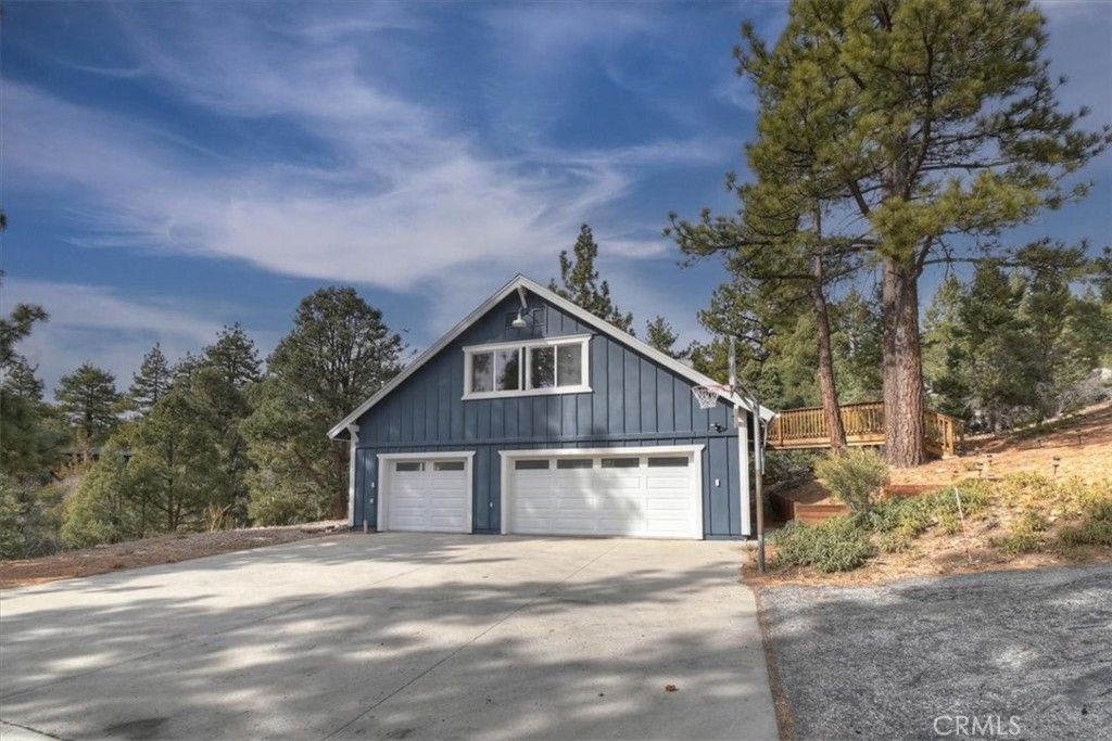 Image 56 of property listing at 1051 Mound, Big Bear City, CA 92314