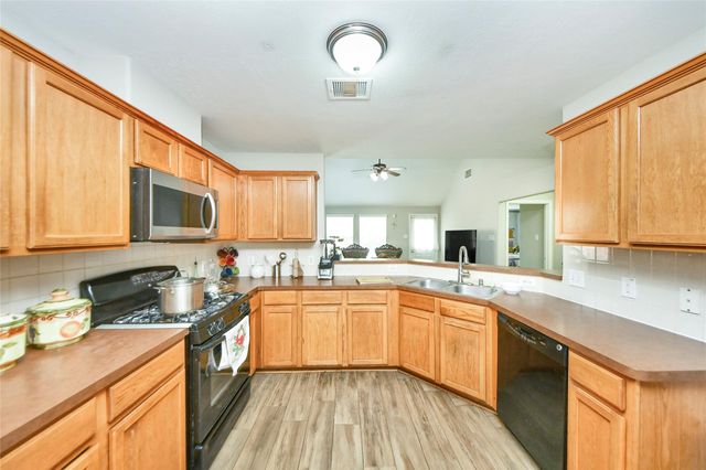 14503 Brackenhurst Lane, Houston, TX 77049