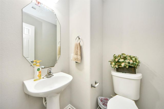 14503 Brackenhurst Lane, Houston, TX 77049