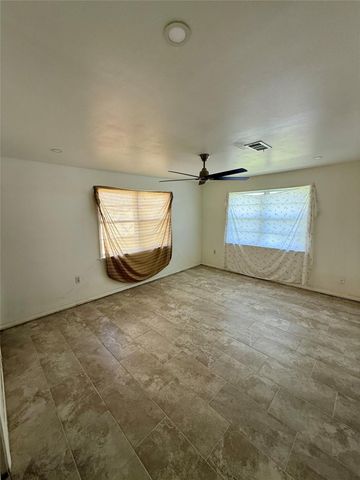 6616 County Road 225, East Bernard, TX 77435