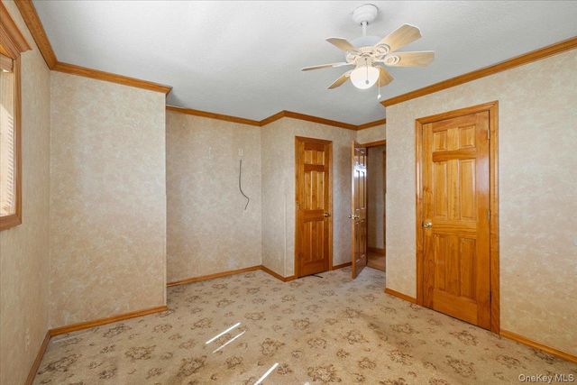 51 Louis Drive, Farmingdale, NY 11735