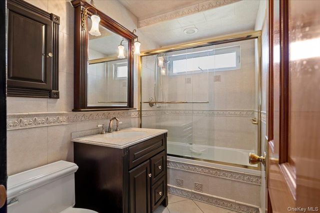 51 Louis Drive, Farmingdale, NY 11735