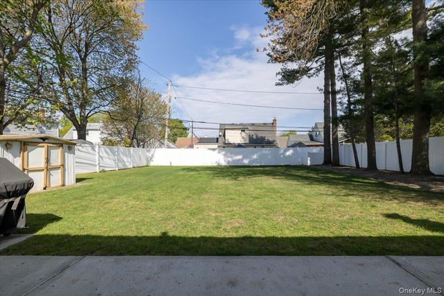 51 Louis Drive, Farmingdale, NY 11735