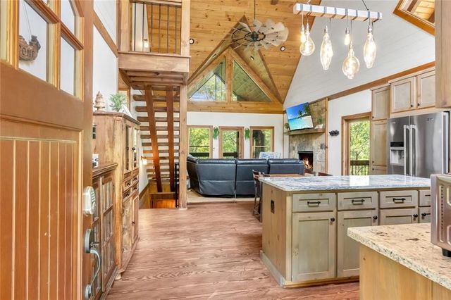 175 Mountain Brooks Road, Blue Ridge, GA 30513