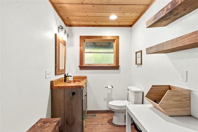 175 Mountain Brooks Road, Blue Ridge, GA 30513