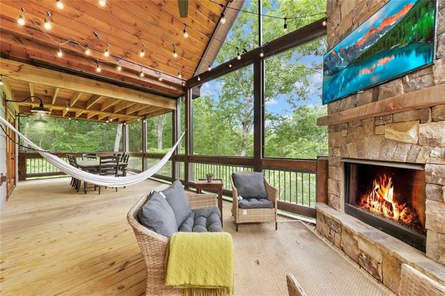 175 Mountain Brooks Road, Blue Ridge, GA 30513