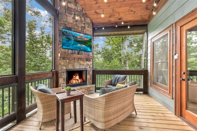 175 Mountain Brooks Road, Blue Ridge, GA 30513