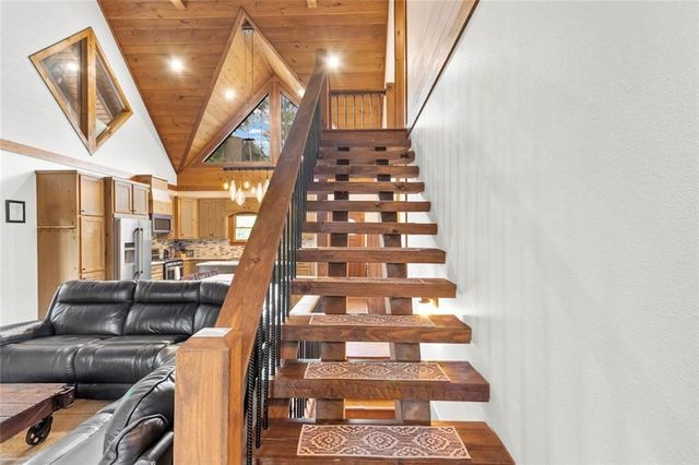 175 Mountain Brooks Road, Blue Ridge, GA 30513