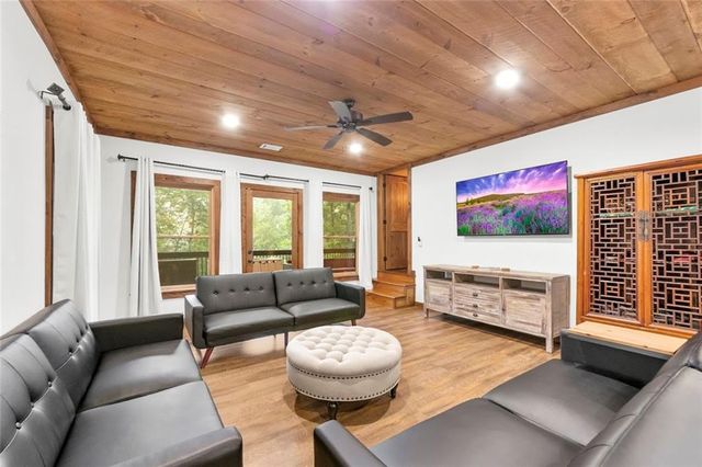 175 Mountain Brooks Road, Blue Ridge, GA 30513