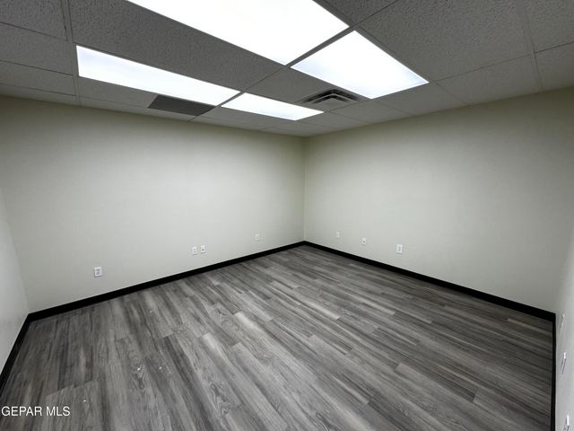 9900 MONTANA Avenue, El Paso, TX 79925