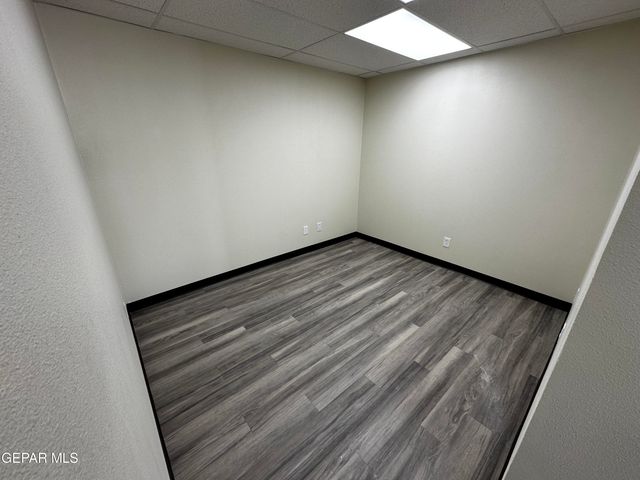9900 MONTANA Avenue, El Paso, TX 79925