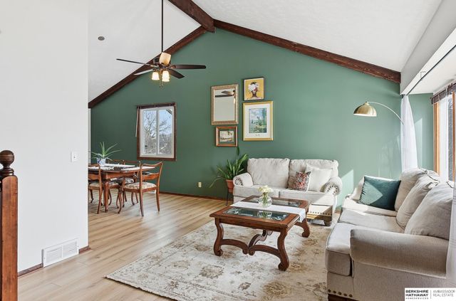 11814 Quail Drive, Bellevue, NE 68123