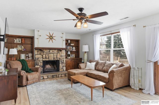 11814 Quail Drive, Bellevue, NE 68123