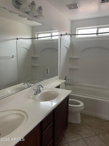 4728 W Carson Road, Laveen, AZ 85339