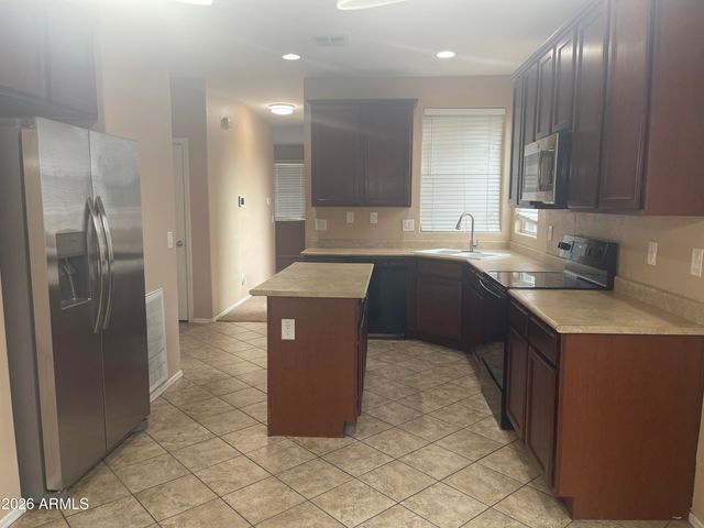 4728 W Carson Road, Laveen, AZ 85339