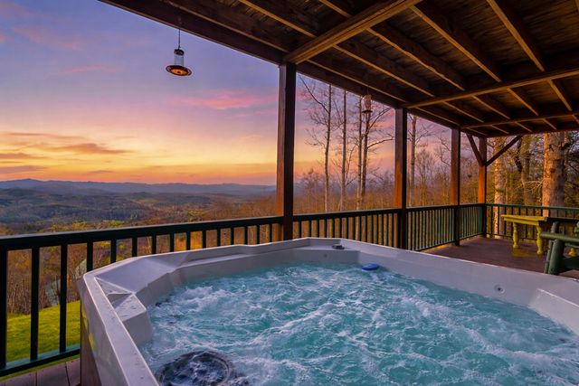 62 Trophy Buck Point, Murphy, NC 28906