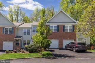 302 WELLINGTON PARK DR, Princeton, NJ 08540