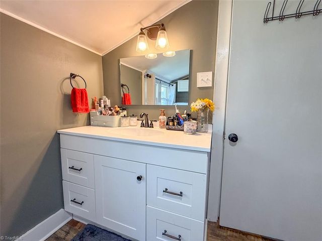 1011 Ava Street, Burlington, NC 27215