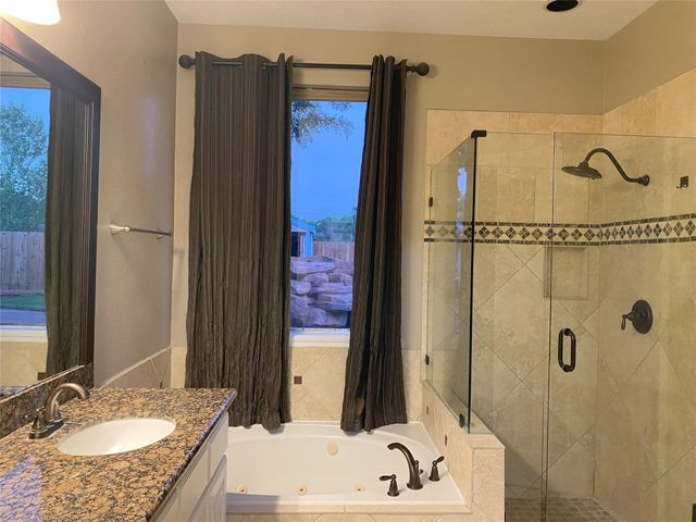 7710 Misty Fern Court, Houston, TX 77095