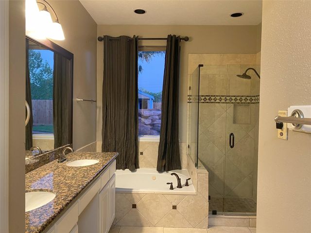 7710 Misty Fern Court, Houston, TX 77095