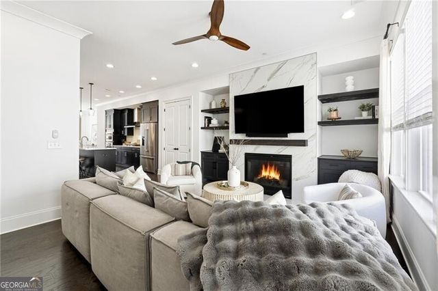 6787 Cadence Boulevard, Atlanta, GA 30328