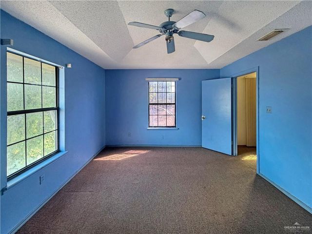 2211 W Hackberry Avenue, Mcallen, TX 78501