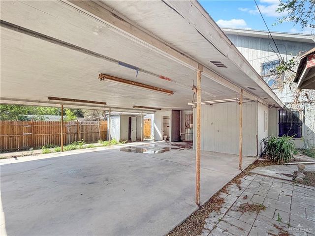 2211 W Hackberry Avenue, Mcallen, TX 78501