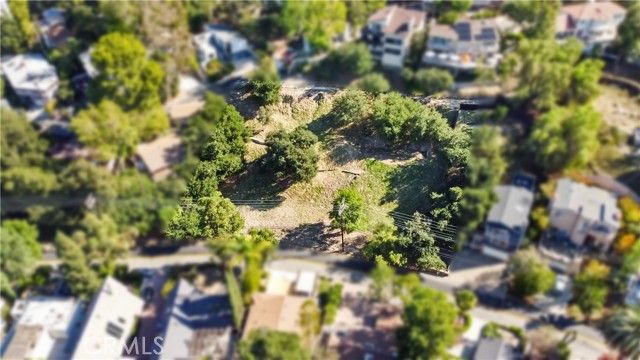 4260 N Canoga Avenue, Woodland Hills (los Angeles), CA 91364