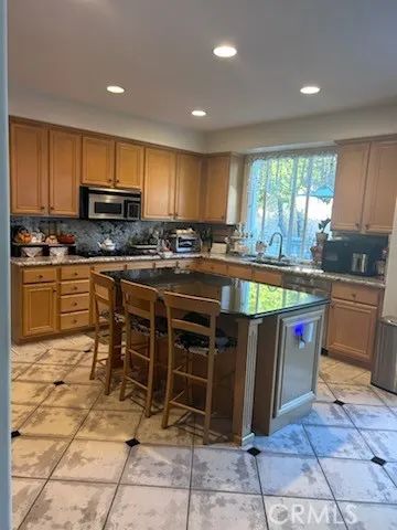 11695 Loucks, Tustin, CA 92782