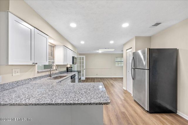 1683 MORNINGSIDE Drive, Middleburg, FL 32068