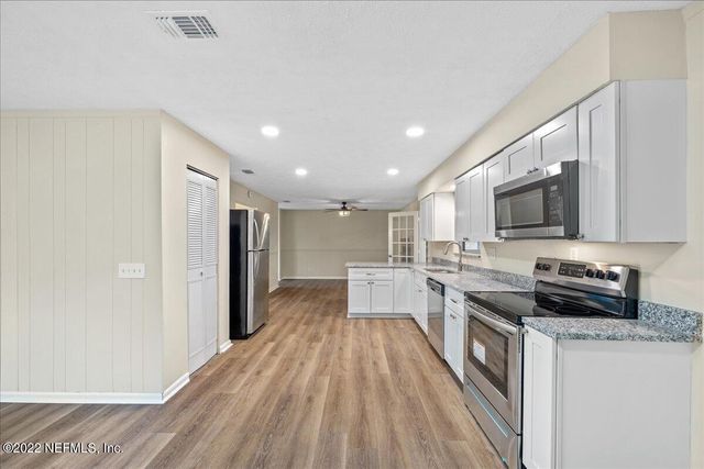 1683 MORNINGSIDE Drive, Middleburg, FL 32068