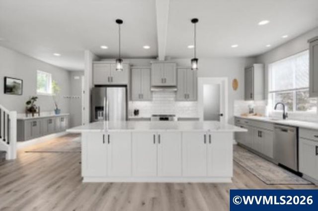 3288 Felton St S, Salem, OR 97302