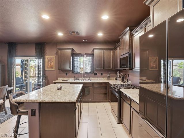 7900 Eastern Elk Street, Las Vegas, NV 89149