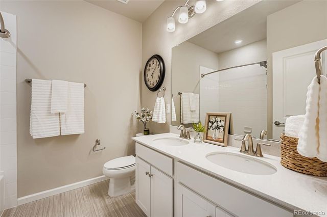 27942 E Glasgow Place, Aurora, CO 80016