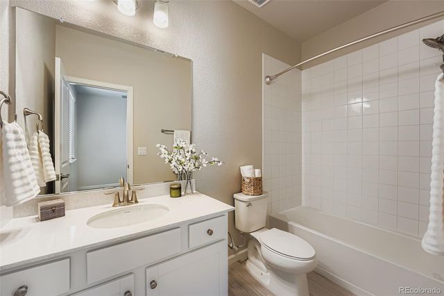 27942 E Glasgow Place, Aurora, CO 80016