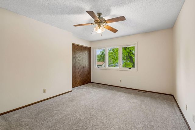 6001 W 98th Street, Bloomington, MN 55438
