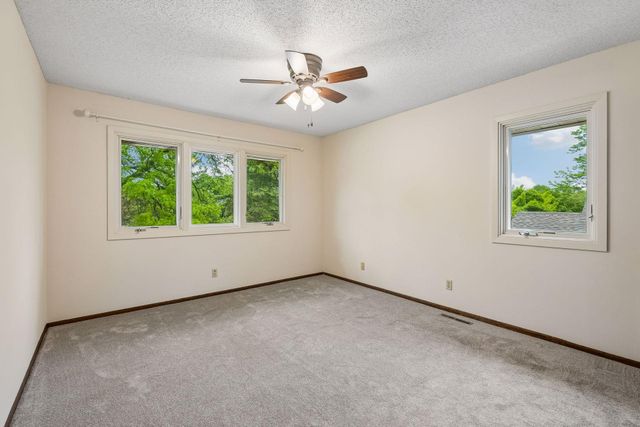 6001 W 98th Street, Bloomington, MN 55438